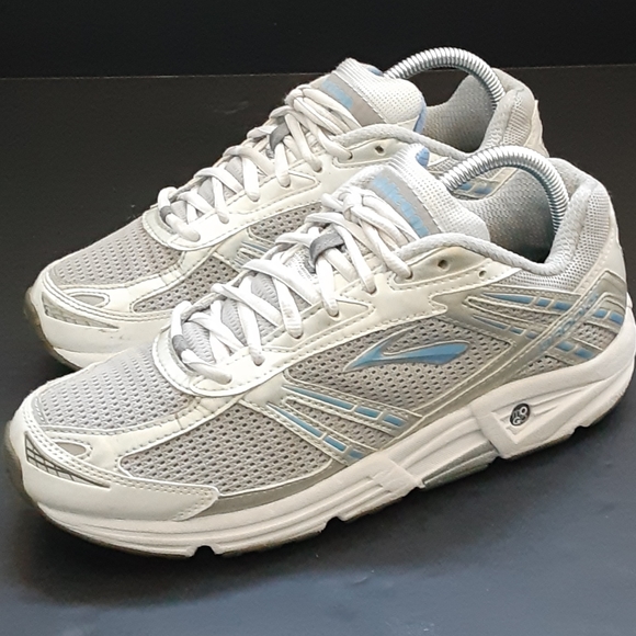 brooks womens 9.5